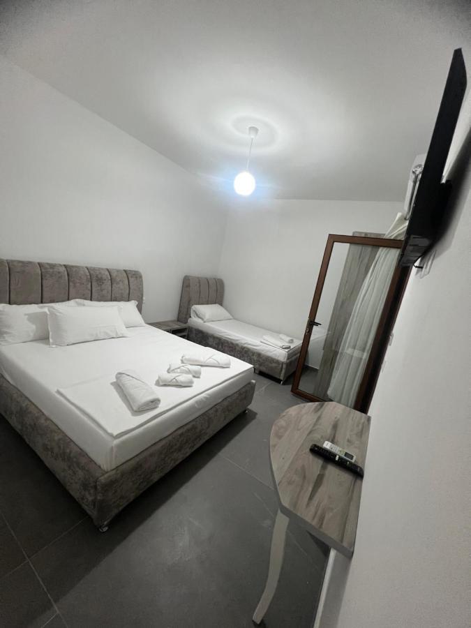 Villa Rreze Dielli Vlore Bagian luar foto