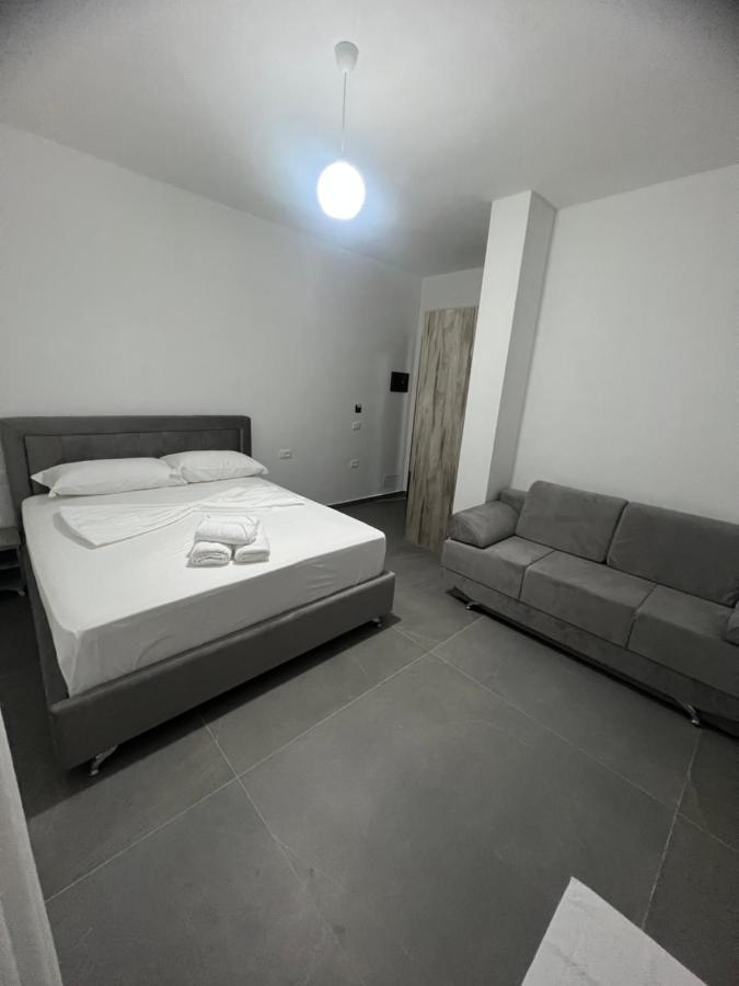 Villa Rreze Dielli Vlore Bagian luar foto