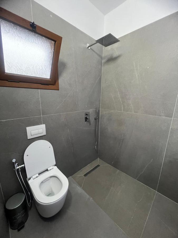 Villa Rreze Dielli Vlore Bagian luar foto