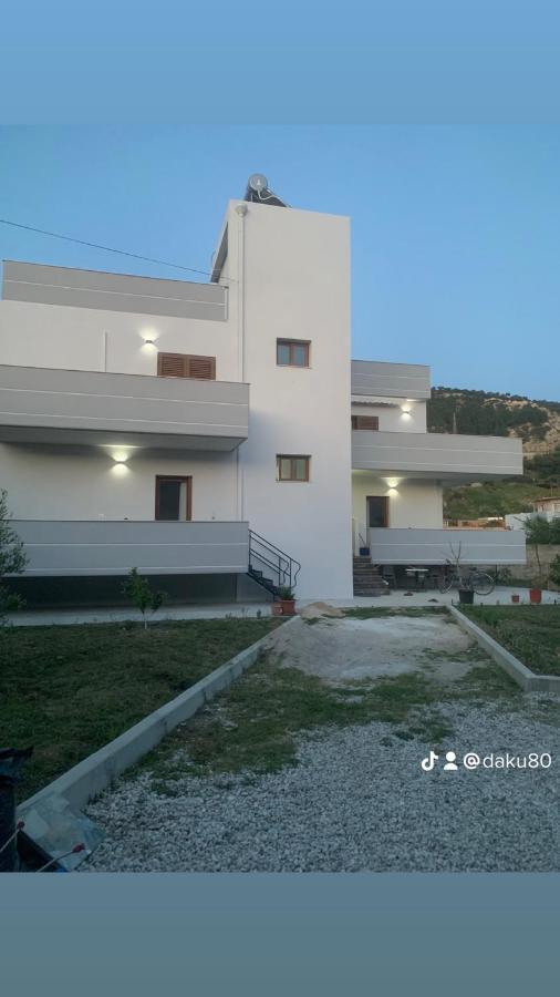 Villa Rreze Dielli Vlore Bagian luar foto